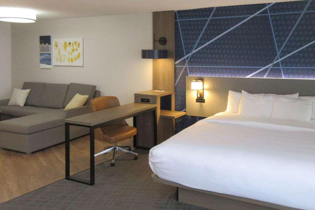 Comfort Suites Idaho Falls Room photo